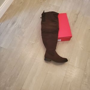 Tall brown fake suede Boots